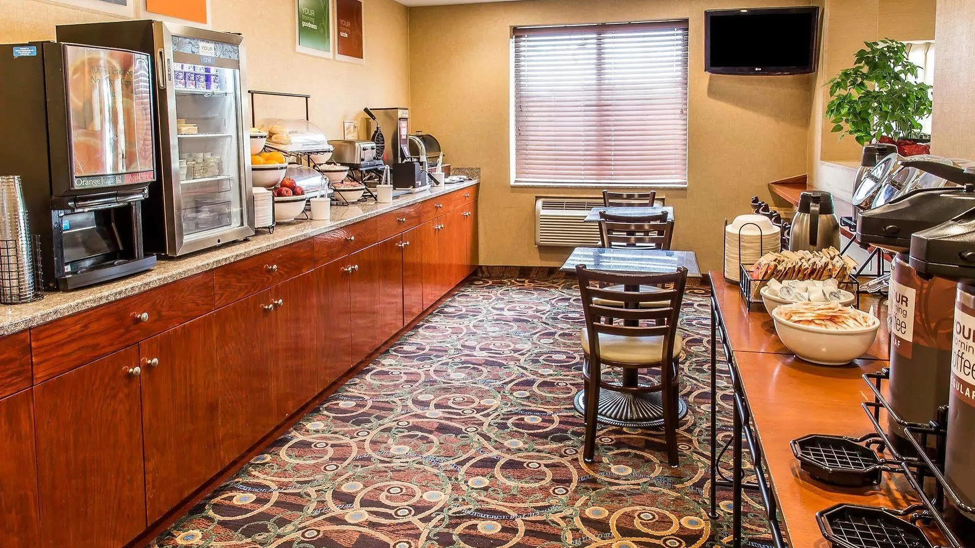 Avion Inn Near Lga Airport, Ascend Hotel Collection New York