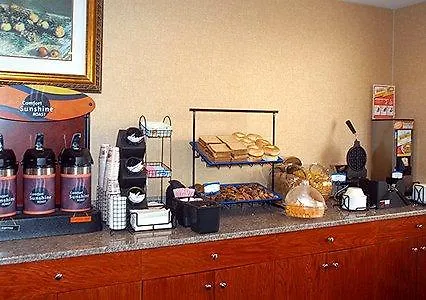 Avion Inn Near Lga Airport, Ascend Hotel Collection New York