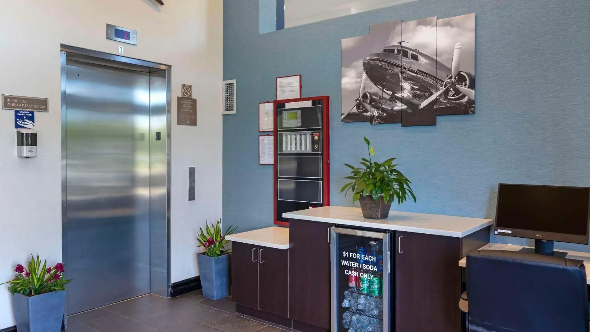 ***  Avion Inn Near Lga Airport, Ascend Hotel Collection New York United States