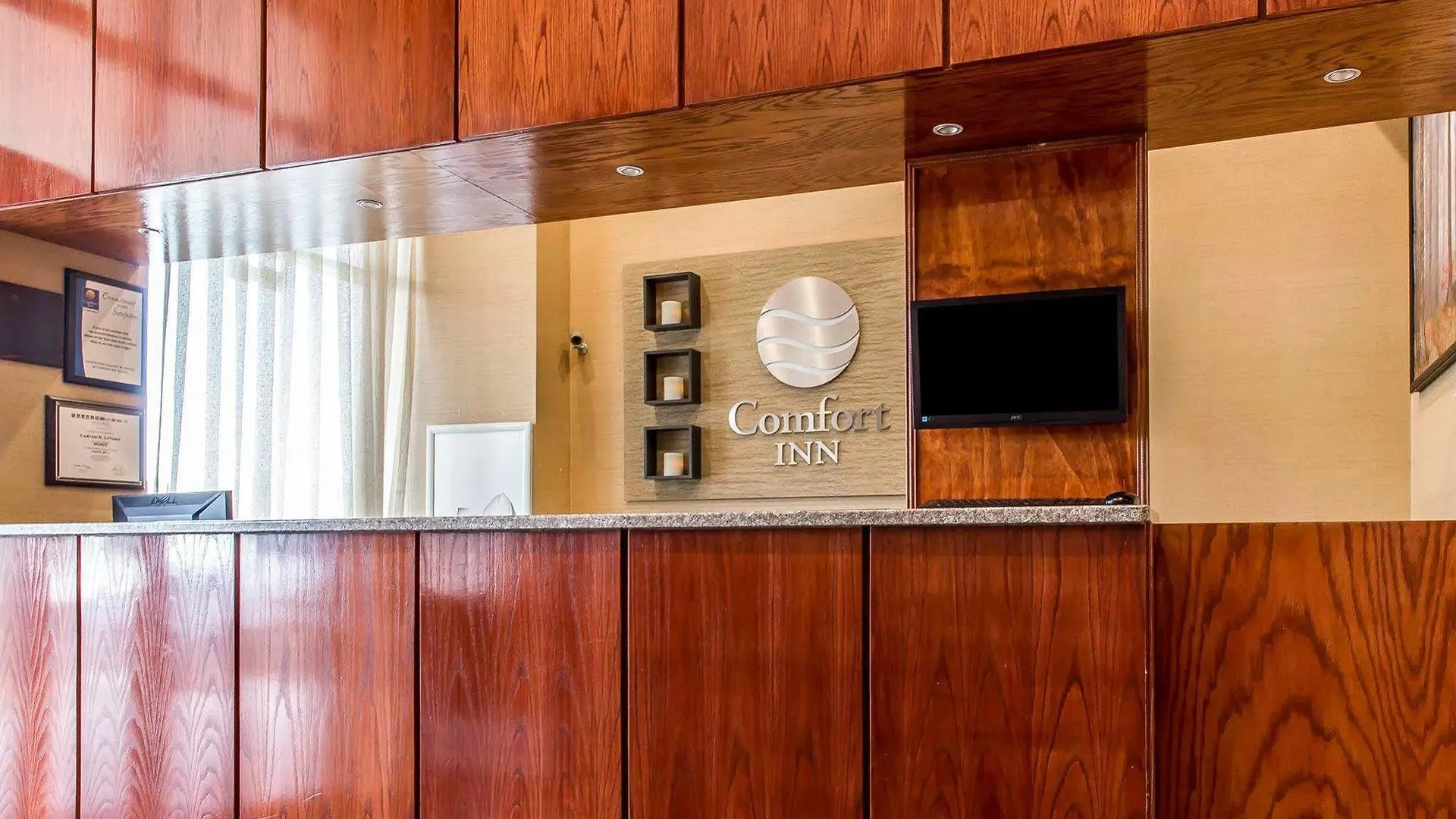 Avion Inn Near Lga Airport, Ascend Hotel Collection New York