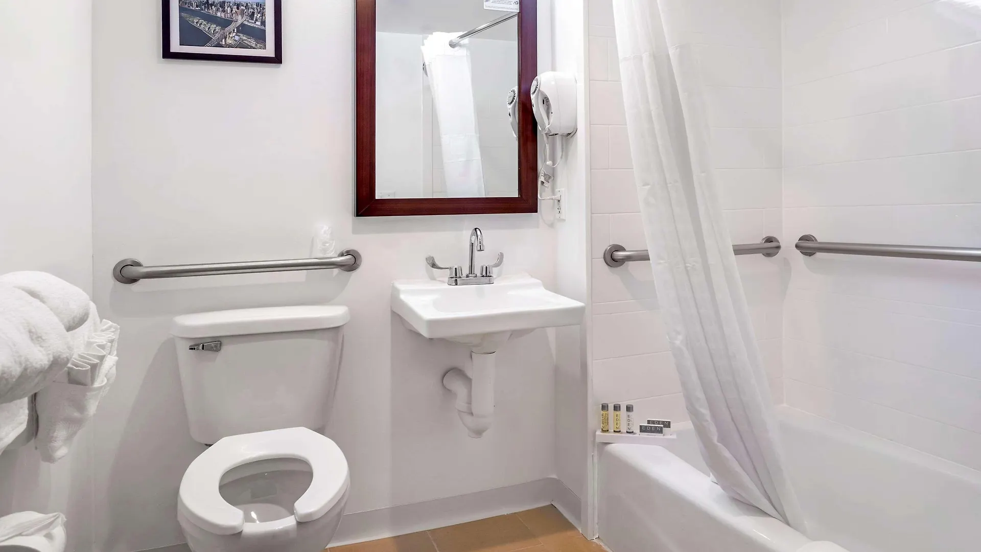 Avion Inn Near Lga Airport, Ascend Hotel Collection New York 3*,